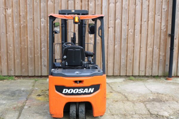 Doosan pic4